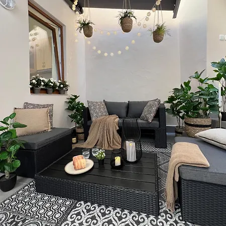 Celetna Apartment